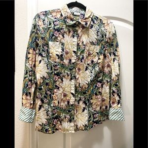 Long sleeved, button up, print blouse w/ alternate color, striped cuffs